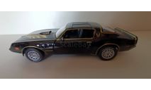 PONTIAC Firebird Trans Am 1979 (из к/ф ’Рокки II’) 1-24 GREENLIGHT 84171, масштабная модель, 1:24, 1/24