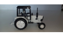 Трактор МТЗ-82 (пластик, белый с чер.кабин)  1:43 160005 А, масштабная модель трактора, 1/43