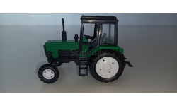 Трактор МТЗ-82 пластик 2х цветный(зелёно-черный)  1:43 160054 А