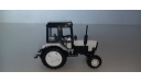 Трактор МТЗ-82 пластик 2х цветный(бело-черный) 1:43 160055 А, масштабная модель трактора, 1/43