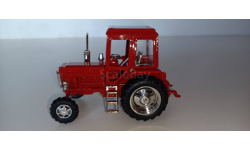 Трактора МТЗ-82 ’Люкс-2’ (кузов металл, кабина метал) красный 1:43 160363 А