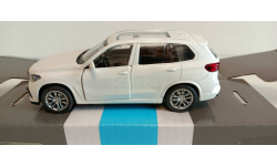 BMW X5M, белый, инерция, откр. двери, 1-43 автопанорама JB1251562