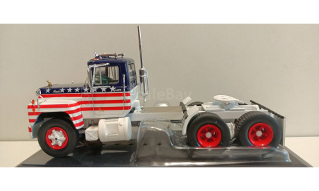 седельный тягач MACK R-Series ’Stars and Stripes’ 1966 Blue/Red/White 1-43 ixo TR178 А, масштабная модель, 1:43, 1/43