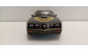 PONTIAC Firebird Trans Am 1979 (из к/ф ’Рокки II’) 1-24 GREENLIGHT 84171, масштабная модель, 1:24, 1/24