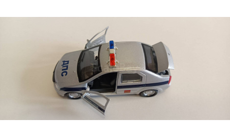 Renault Logan Полиция,(открыв. двери) 12см техно парк, масштабная модель, scale0