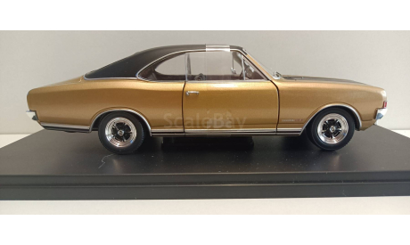 OPEL Commodore A GS/E Coupe 1970 Gold/Black  1-24  WHITEBOX  WB124105, масштабная модель, 1:24, 1/24