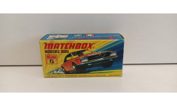 коробка от модели mercedes 350SL от фирмы matchbox 6