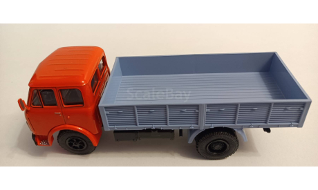 МАЗ-5335 1-43 легендарные грузовики СССР LG020, масштабная модель, 1:43, 1/43