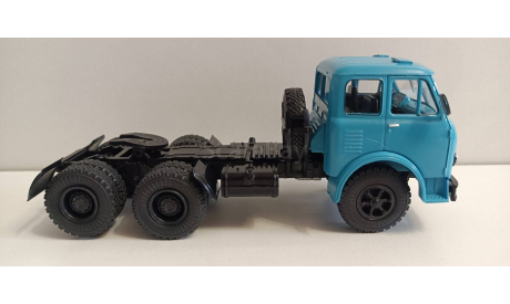 МАЗ-515 1-43 легендарные грузовики СССР LG056, масштабная модель, 1:43, 1/43