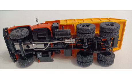 КрАЗ-251Б 1-43 легендарные грузовики СССР LG058, масштабная модель, 1:43, 1/43