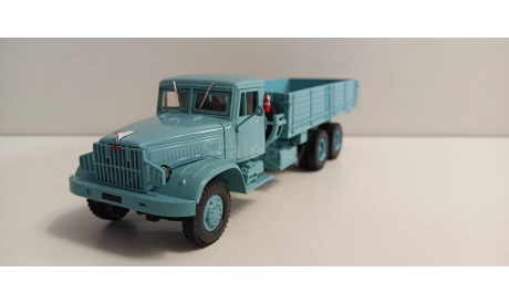 КрАЗ-257 1-43 легендарные грузовики СССР LG067, масштабная модель, 1:43, 1/43