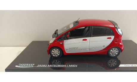 MITSUBISHI i MiEV (red/white) 1-43 Vitesse 29282, масштабная модель, 1:43, 1/43