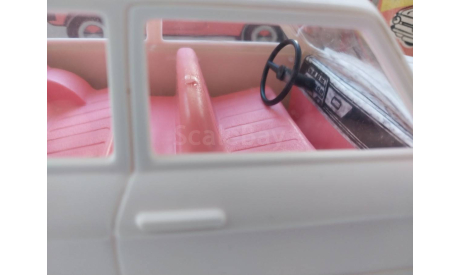 ЗАЗ 968М ЭЛЕКТРОМЕХАНИЧЕСКАЯ ИГРУШКА, масштабная модель, 1:18, 1/18