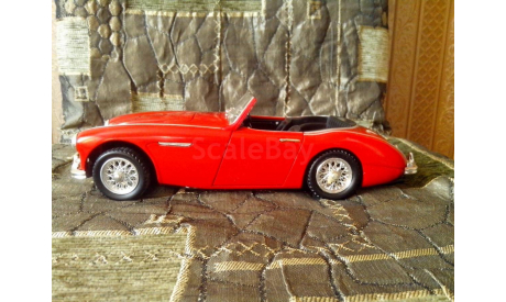 Austin Healey 1961 1:18, масштабная модель, ERTL (Auto World), scale18