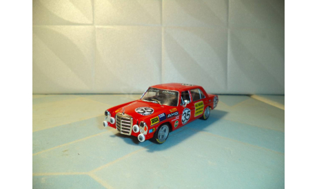Mercedes Benz 300 SEL 6.8 AMG Красная свинья, масштабная модель, Mercedes-Benz, scale43