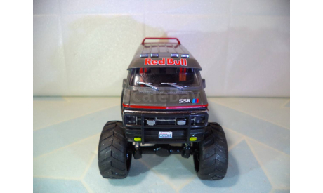 GMC Vandura Big Foot, масштабная модель, scale43