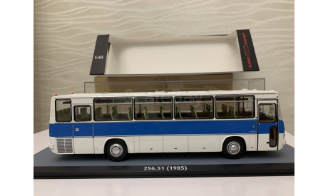 Ikarus 256.51 бело-синий Classicbus, масштабная модель, scale43