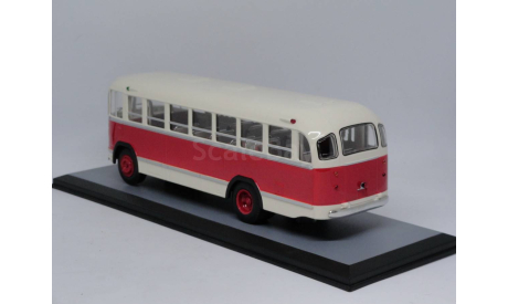 Лиаз 158Б карминово-белый, Classicbus, масштабная модель, 1:43, 1/43