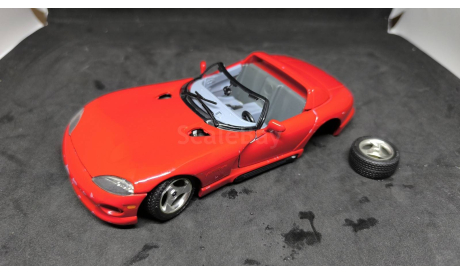 В ремонт. Dodge Viper RT10. 1/24, Bburago, масштабная модель, 1:24