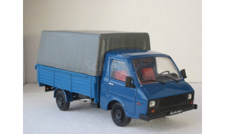 Малотоннажный грузовик РАФ-33111, сборная модель автомобиля, scale43