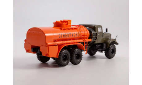 АЦ-8,5 (255Б), масштабная модель, КрАЗ, Автоистория (АИСТ), scale43
