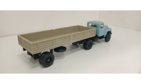 ЗИЛ-130В1 с п/п ОДАЗ-885, масштабная модель, scale43