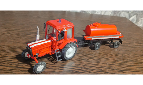 МТЗ-82 и прицеп бочка, масштабная модель, 1:43, 1/43
