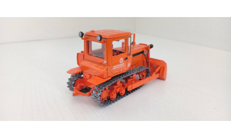 ДТ-75 второго поколения, масштабная модель трактора, Hachette, 1:43, 1/43
