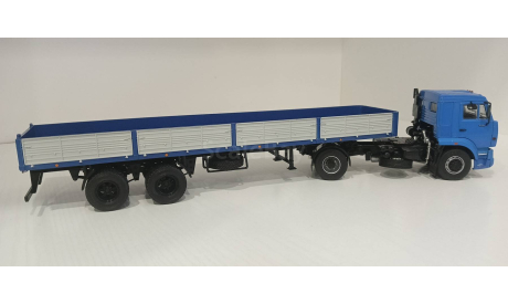 Камаз-5460 с п/п маз-93971, масштабная модель, ПАО КАМАЗ, 1:43, 1/43