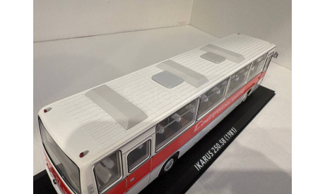 Икарус 250.58 (1981) Совтрансавто от Classicbus, масштабная модель, scale43, Ikarus