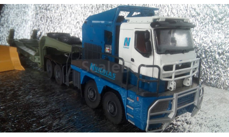 Грузовик Николас Трактомас,8Х8 + трал ЧМЗАП -5247 + бульдозер KOMATSU D 455A, редкая масштабная модель, scale50
