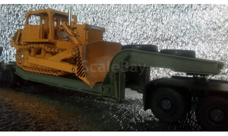 Грузовик Николас Трактомас,8Х8 + трал ЧМЗАП -5247 + бульдозер KOMATSU D 455A, редкая масштабная модель, scale50