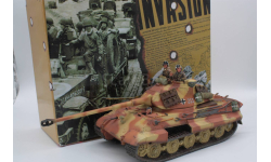 модель танка King Tiger Porshe (tiger II) в 1:30 от King & Country