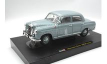 MERCEDES BENZ 180D (W120) PONTON 1954 REVELL 1:18 Classiс Collection B6 6040567., масштабная модель, Mercedes-Benz, Revell (модели), scale18