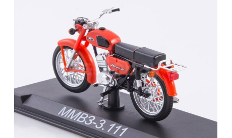 ММВЗ-3.111 красный №54- с журналом 1/24, масштабная модель, MODIMIO, scale24