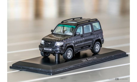 УАЗ Patriot Патриот 4x4 Черный,  Dip Models, масштабная модель, scale43