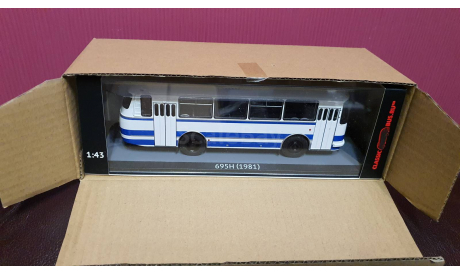 ЛАЗ-695Н бело-синий, масштабная модель, Classicbus, scale43