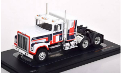 TR153 Ixo 1/43 седельный тягач INTERNATIONAL Transtar 4300 1980 White/Blue/Red