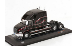 TR198 Ixo 1/43 седельный тягач MACK Vision 2000 Black/Silver/Red