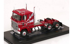 TR209 Ixo 1/43 седельный тягач FORD CL 9000 1976 Red