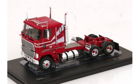 TR209 Ixo 1/43 седельный тягач FORD CL 9000 1976 Red, масштабная модель, scale43