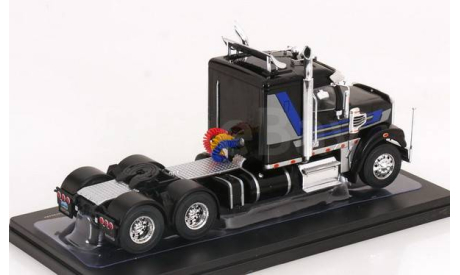 TR181 Ixo 1/43 седельный тягач FREIGHTLINER Coronado 2012 Black, масштабная модель, scale43