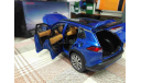 CPM18449 CPM 1/18 Toyota Corolla CROSS Blue, масштабная модель, scale18