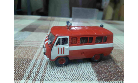 А41 Саратов Уаз 452В Пожарный(конверсия) номерной, масштабная модель, scale43