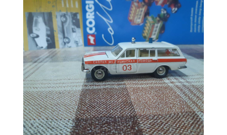 А24 Саратов 1/43 Газ 2402 Скорая помощь, масштабная модель, scale43