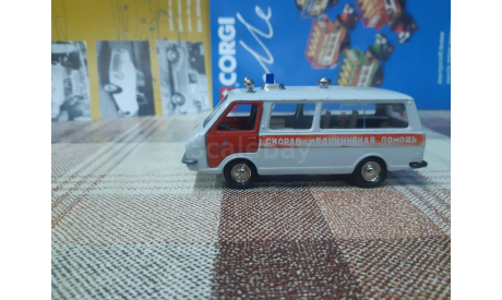 Агат220Ск Саратов 1/43 Раф 2203 Скорая помощь, масштабная модель, scale43