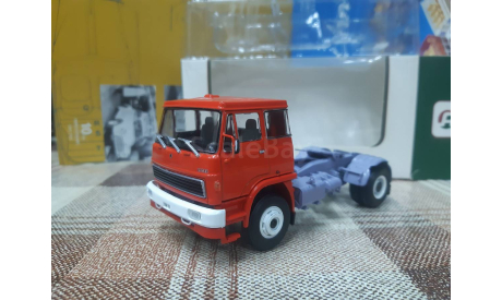 102682 Автоистория 1/43 Skoda 110 красный, масштабная модель, scale43, Škoda