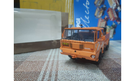 PRL-u 10 Kultowe Ciezarowki(Польская журналка) 1/43 TATRA 813 6x6 (1968) баластный тягач, масштабная модель, scale43