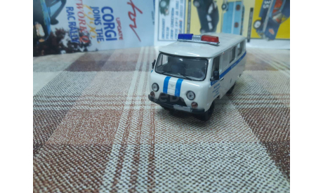 IST021 Ist 1/43 Уаз 452 Милиция , конверсия, масштабная модель, scale43