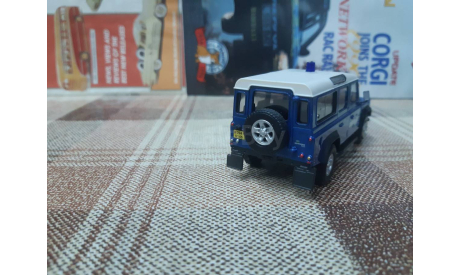 230D Cararama 1/43 Land Rover Defender - Gendarmerie, масштабная модель, scale43